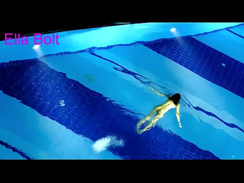 ❤️ Jeg kan ikke stoppe med at se, ung blondine fanget i at svømme nøgen i ELLA BOLT resort pool ❤️❌ Porno fb at da.28films.ru ❌